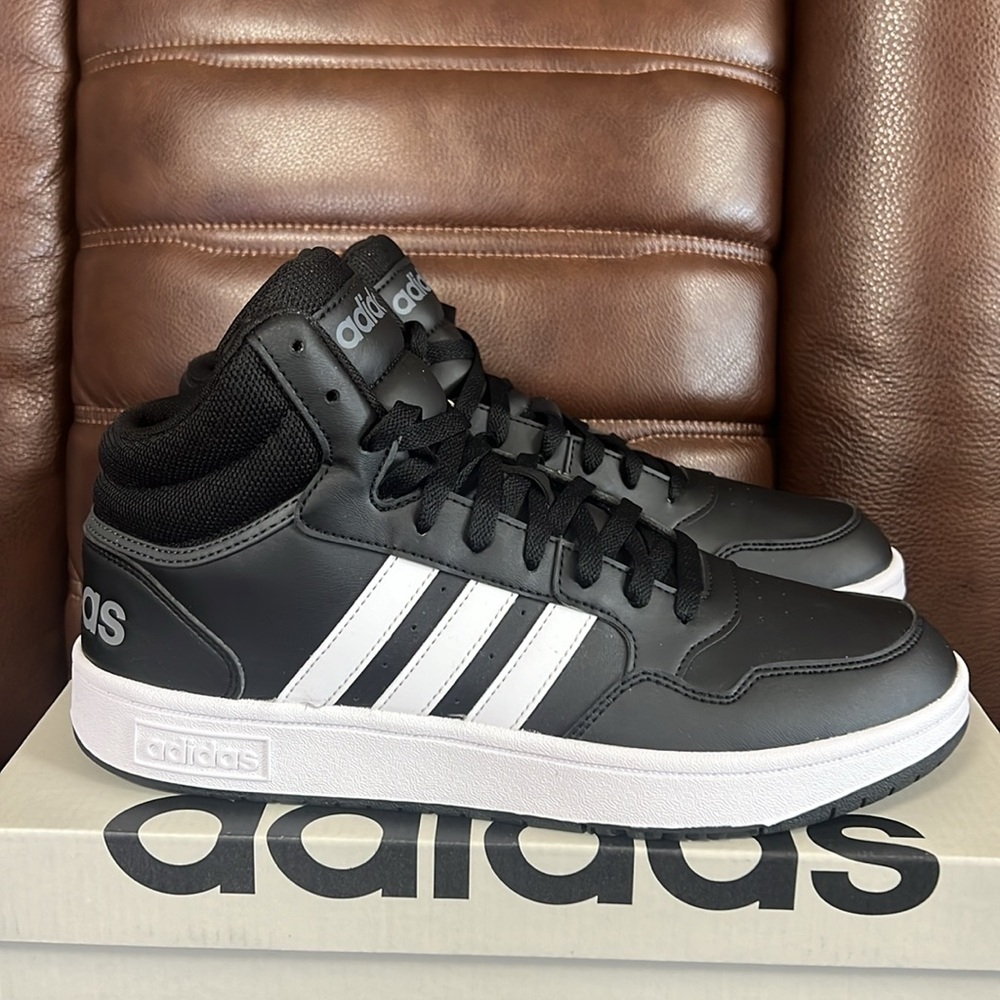 Adidas Men's Hoops 3.0 Mid Classic Vintage Shoes
